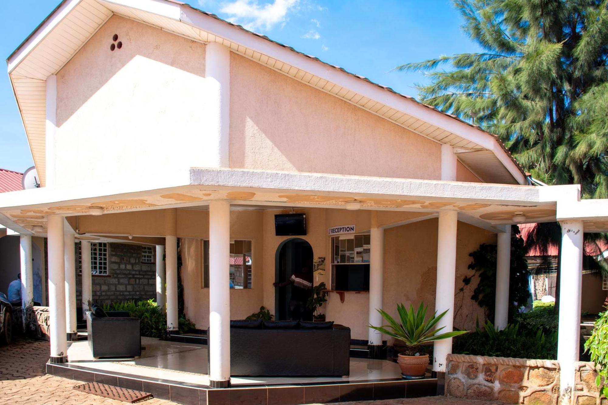 Super Break Hotel Kitale Ngoại thất bức ảnh